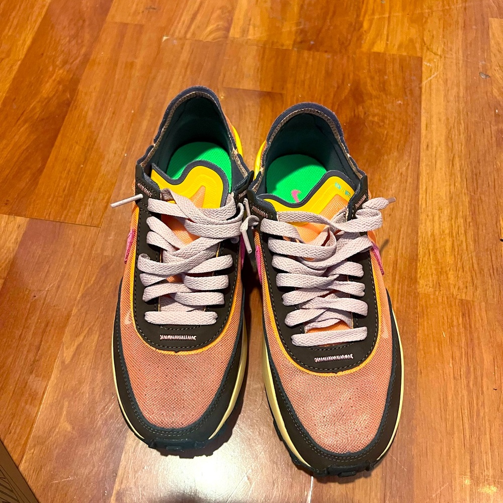 Nike Waffle One Exeter Edition Sneakers